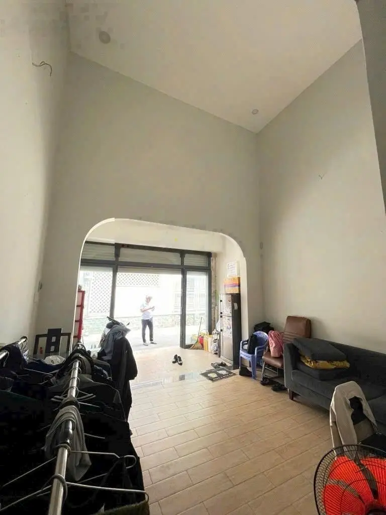 Bán gấp nhà linh trung giá rẻ - hxh hoàn công đủ