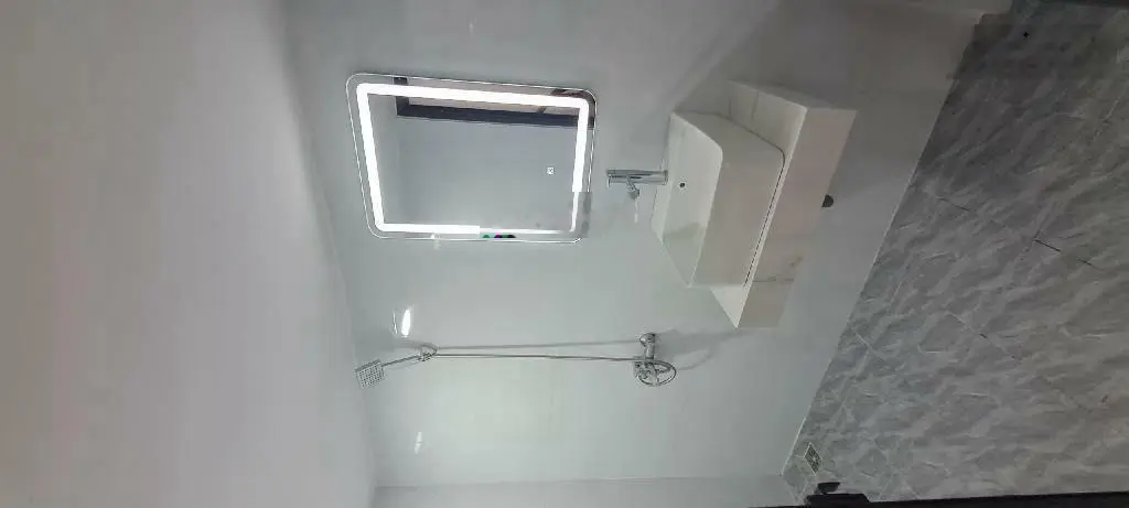 Chính chủ bán gấp nhà Trương Định 38m 3 ngủ 6 tỷ, ô tô đỗ cổng, lô góc, ngõ rộng thoáng, nở hậu