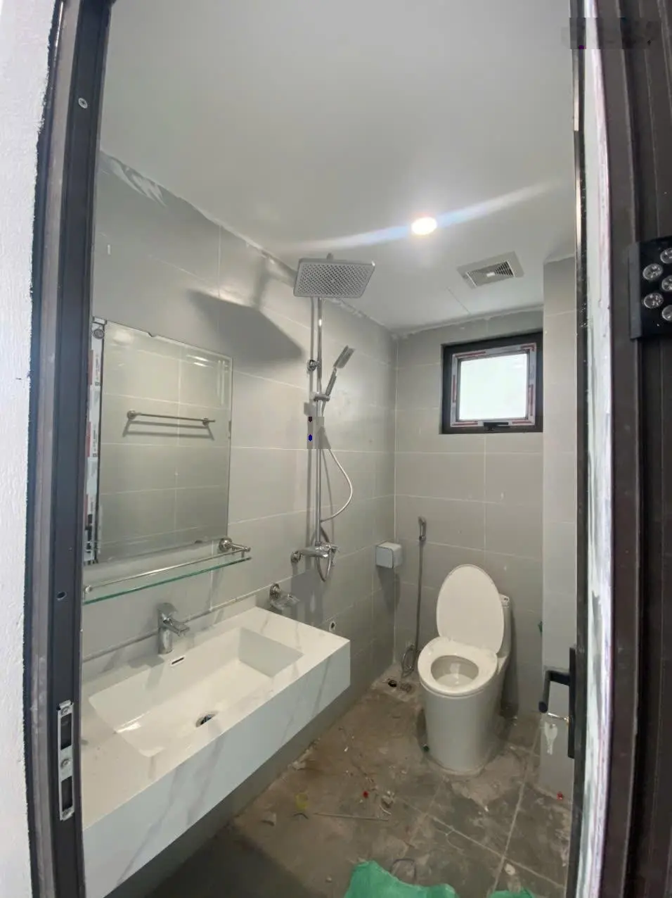 CC bán nhà mới xây 3 tầng DT 51m2 tại Bắc Hồng đông Anh Hà Nội