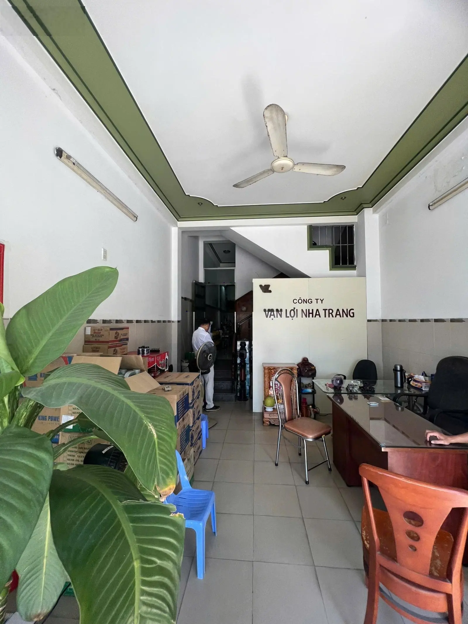 Bán Nhà Mặt Tiền Bàn Cờ Đường Âu Cơ-Phước Tân-TTTP Nha Trang, 1 trệt 3 Tầng 6PN