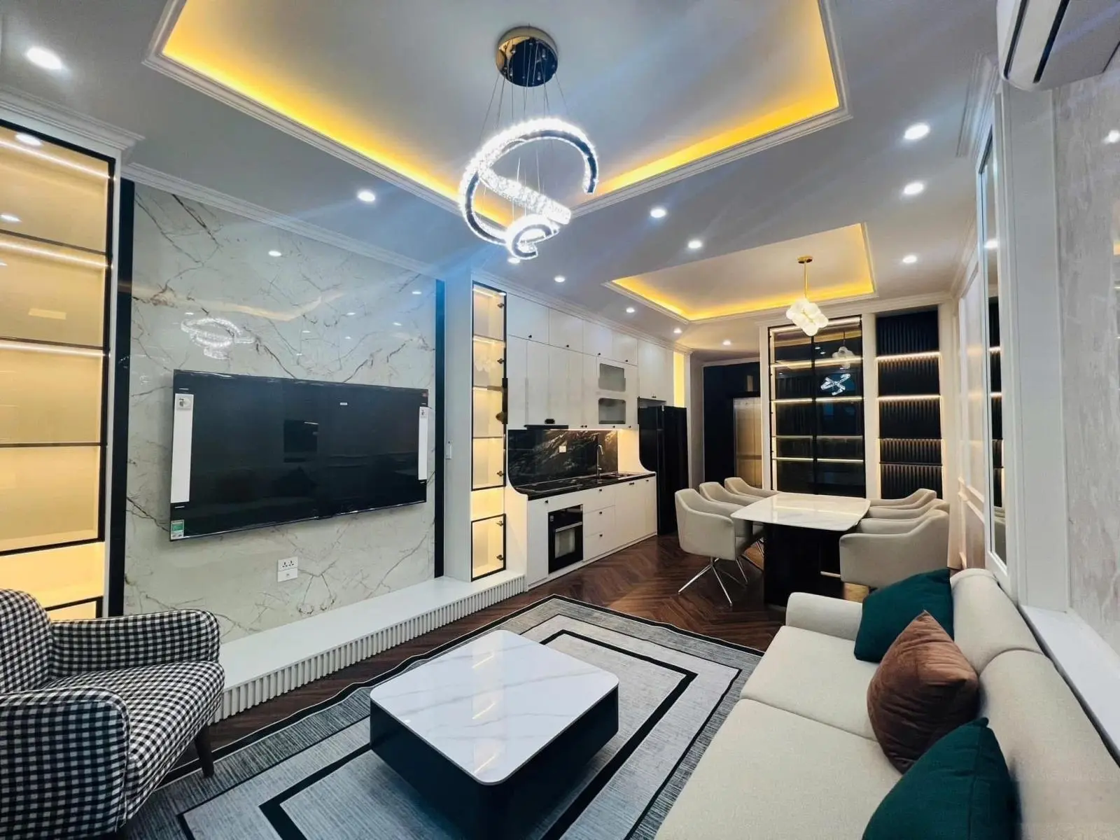 Siêu phẩm La Khê, Hà Đông, phân lô ô tô tránh, Dt 52m2 x 7t thang máy, kinh doanh full nội thất vip