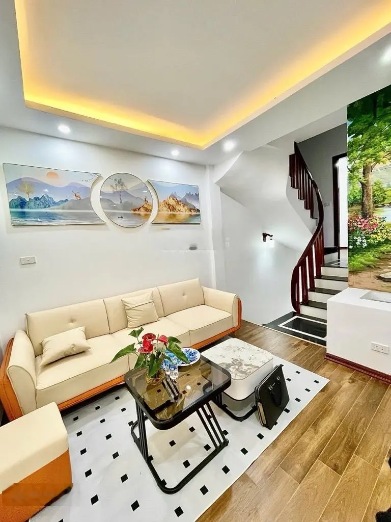 Bán Nhà Mới- Đại Từ - Linh Đàm -2 Mặt Thoáng, Gần Phố, Tặng Full Nội Thất - 6.4 Tỷ