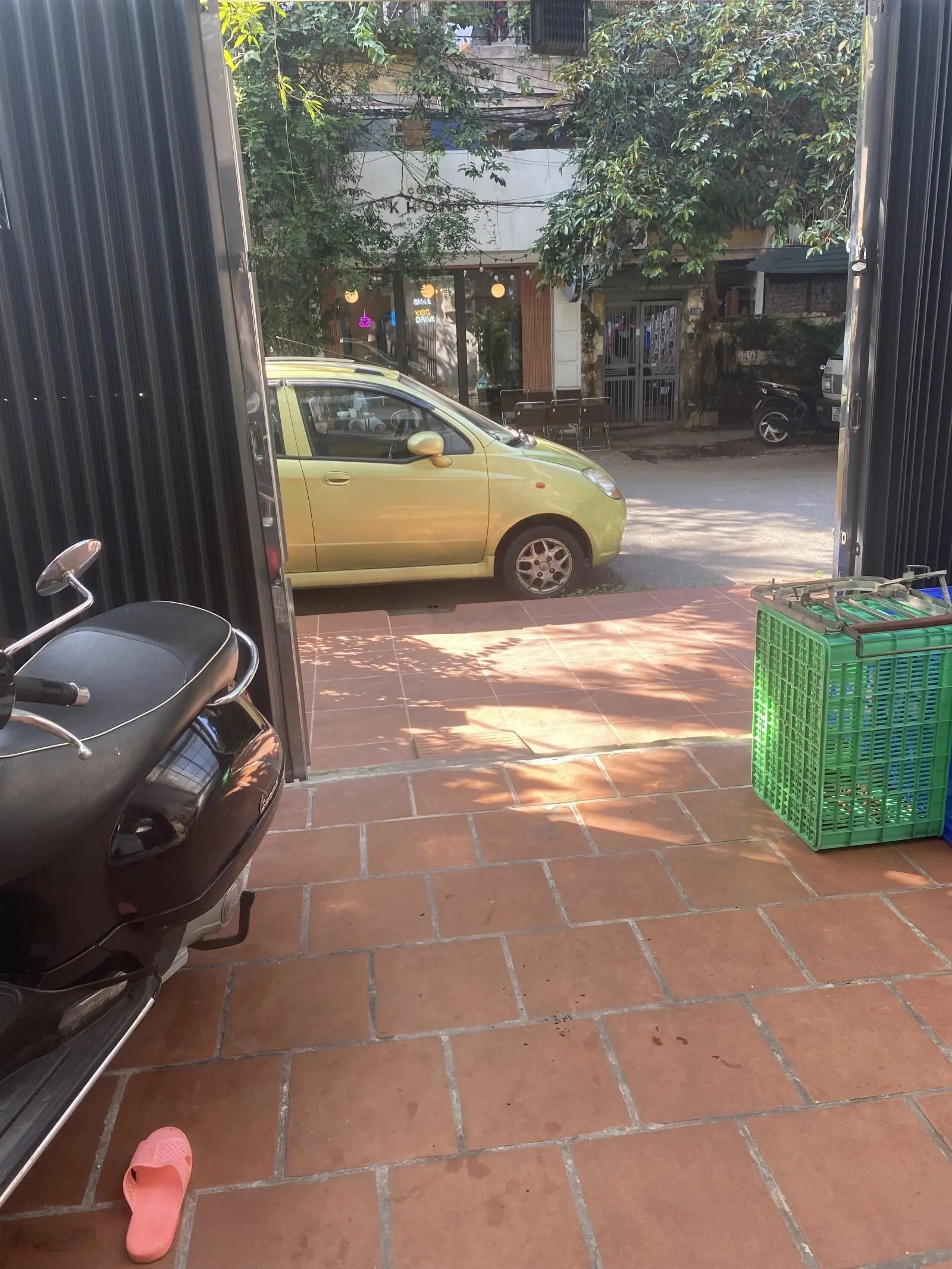 Bán tầng 1 tập thể Vĩnh Hồ Đống Đa 98m 2 mặt đều kinh doanh tốt công viên ô tô đỗ ngày đêm nhà đẹp