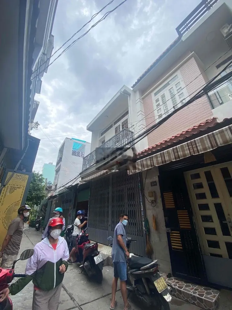 BÁN NHÀ 3 TỶ 2 LÊ VĂN QUỚI - 40m2 (4x10)- 2 TẦNG ĐÚC - BÌNH HƯNG HOÀ A