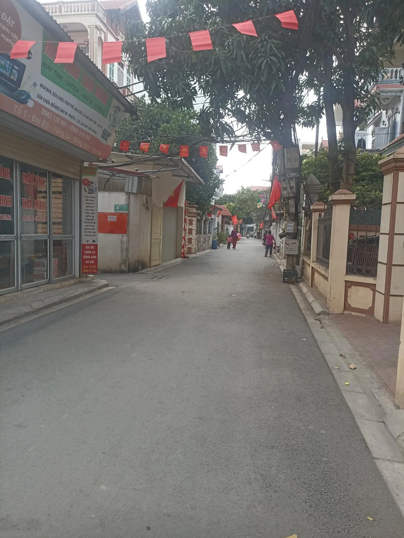 Bán nhà 3 tầng mặt phố Võng La, Đông Anh cách cổng khu công nghiệp Bắc Thăng Long 500m
