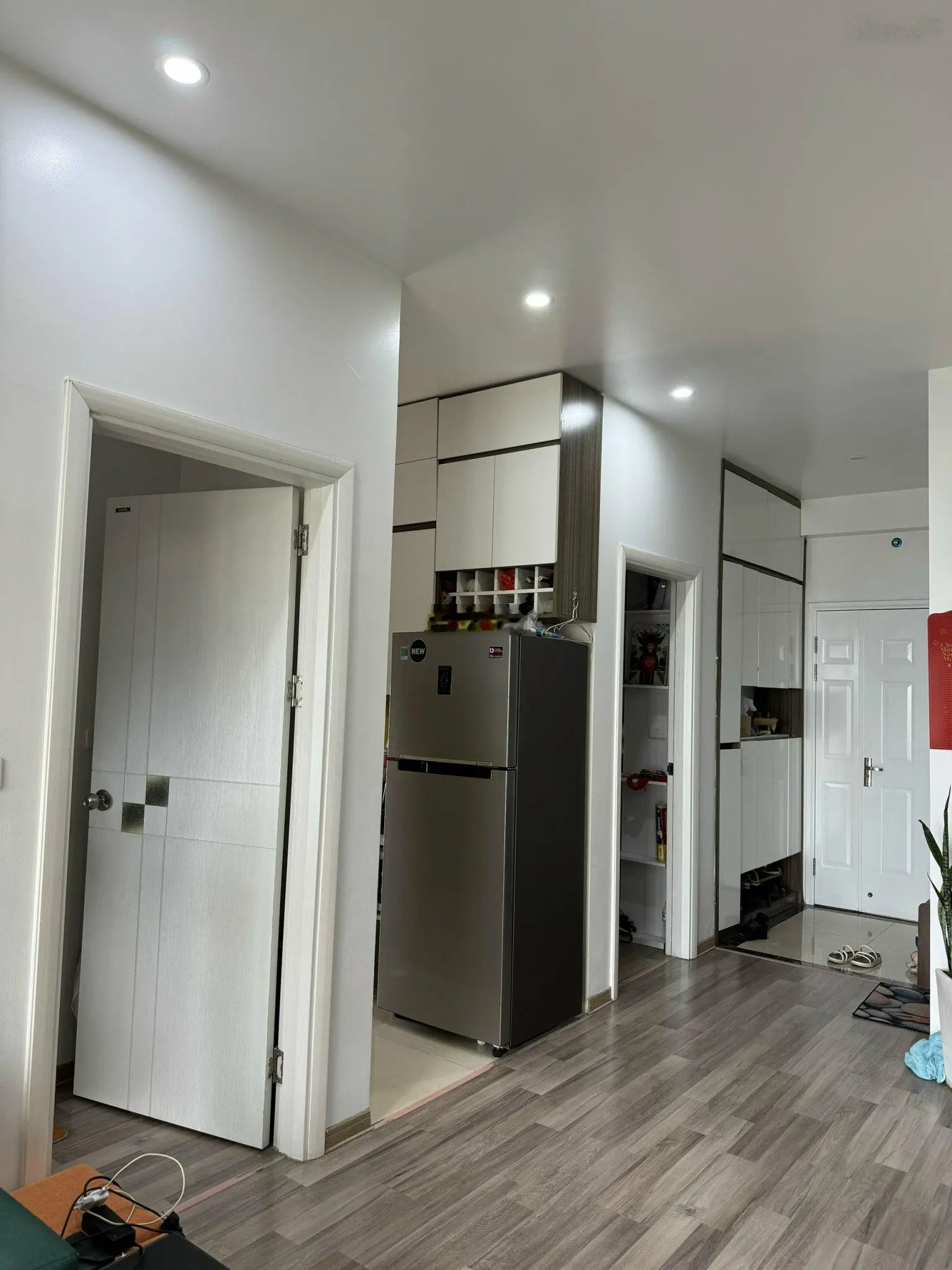 Bán căn góc 2 phòng ngủ 2 vệ sinh nội thất siêu đẹp