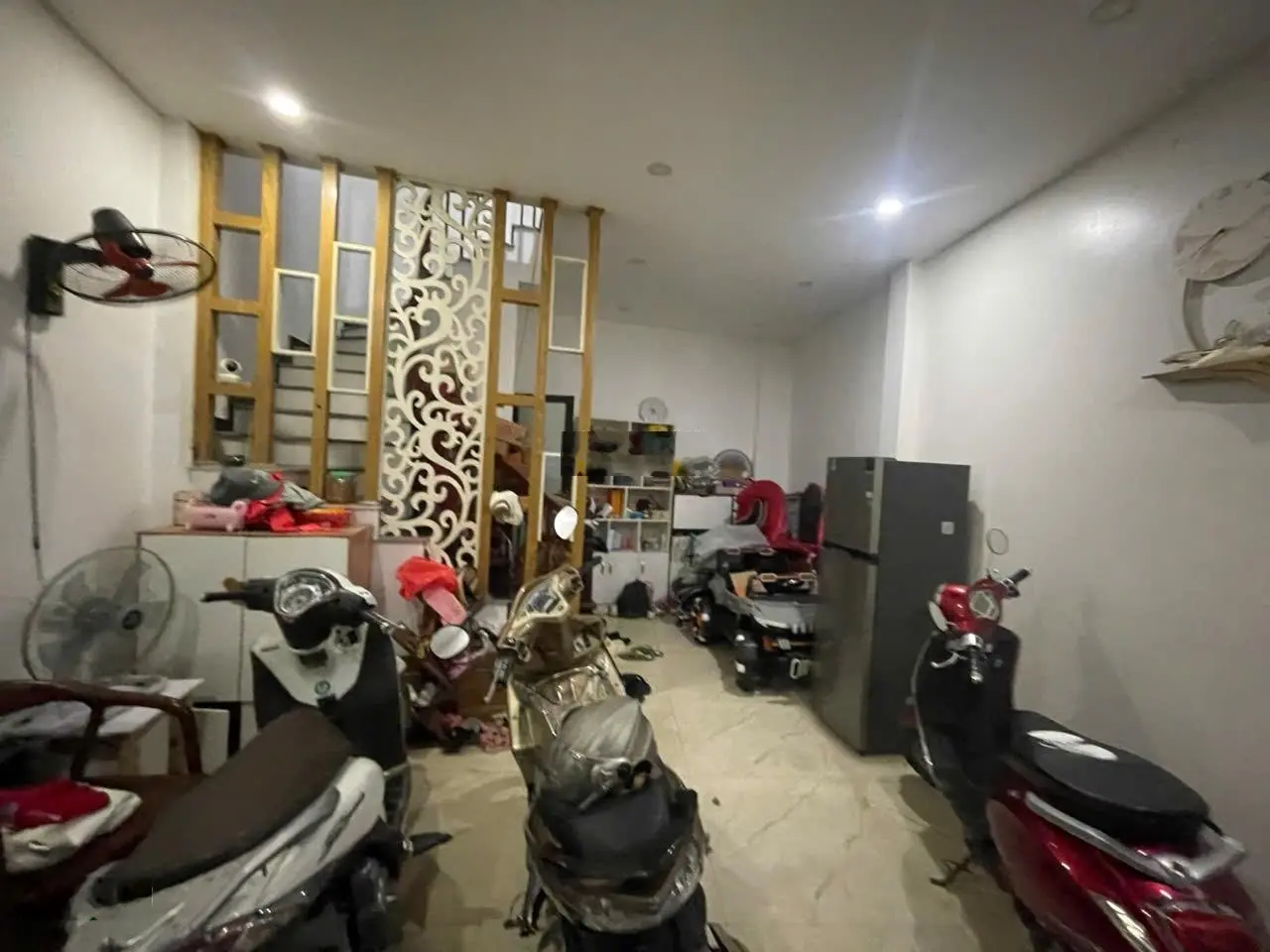 Nhanh mới kịp, bán nhà Xuân Đỉnh ô tô tránh, kinh doanh, view hồ, gần phố 38m2 8.9 tỷ.