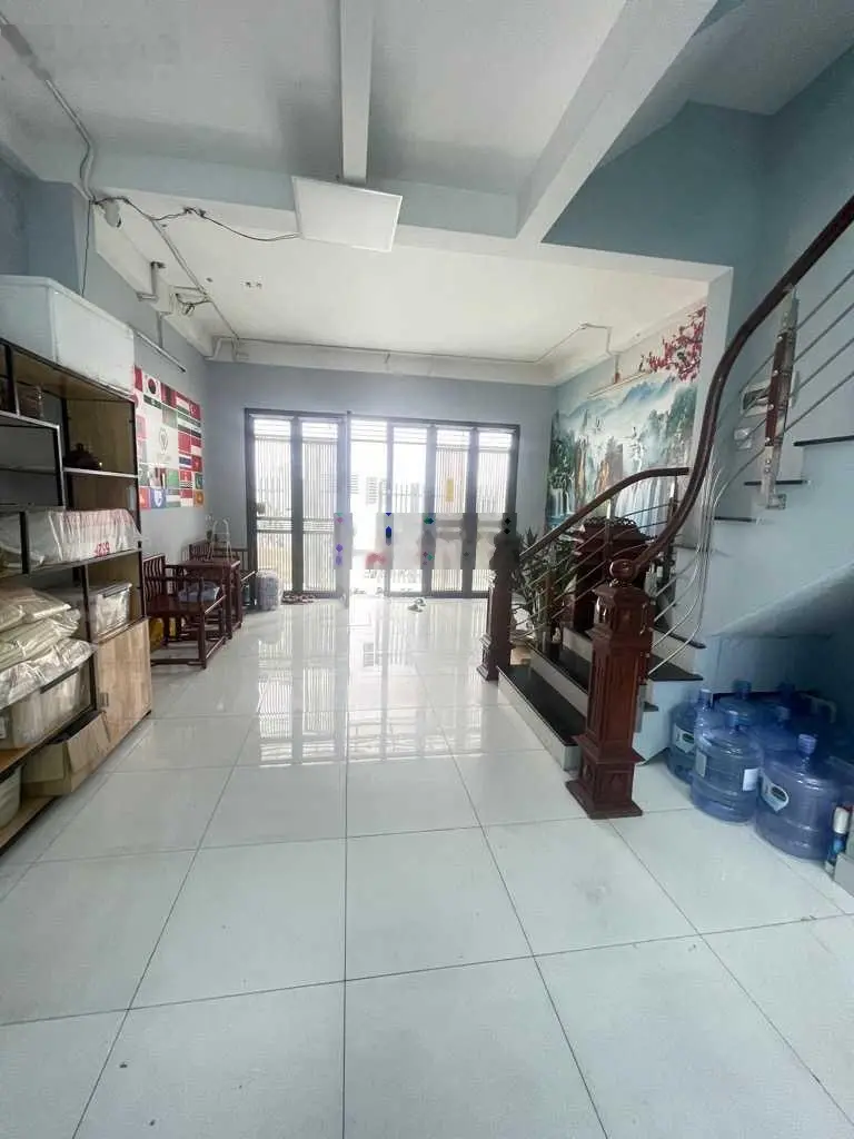 Bán nhà Liền Kề phố Bùi Xương Trạch, Dt 66m, 4T, Mt5m, Giá 16,8 Tỷ, 0948 552 ***