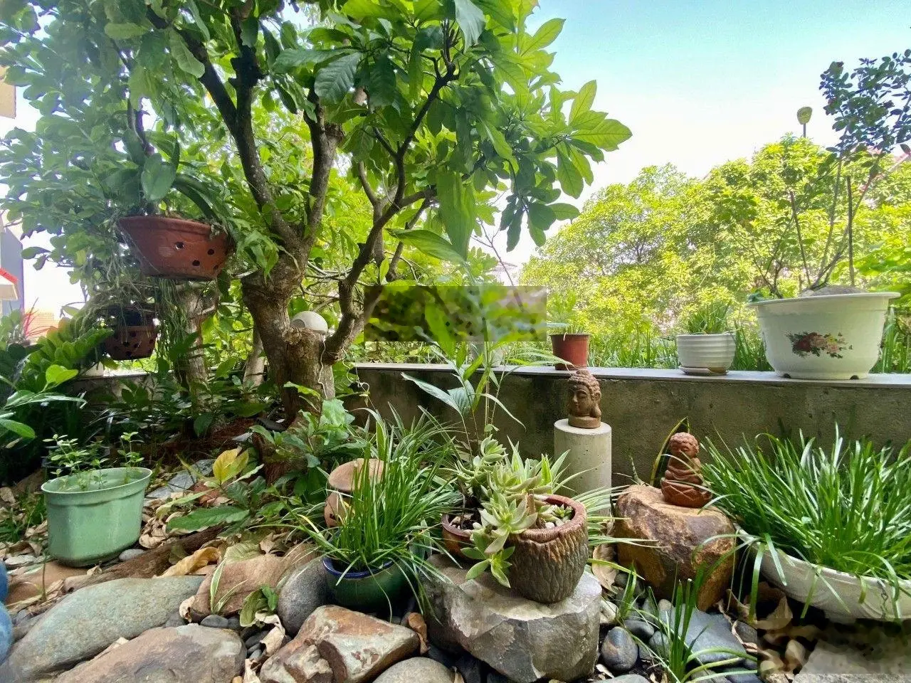 Nhà 1 trệt 3 lầu mặt tiền trung tâm hành chính, P. Dĩ An, Tp. Dĩ An