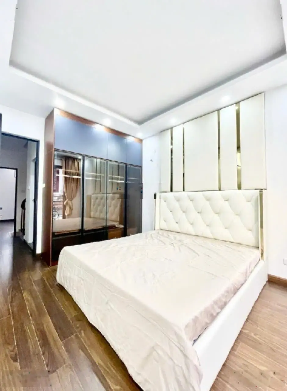Bán nhà phố bùi xương trạch_thanh xuân_nhà đẹp nội thất xịn_kinh doanh sầm uất_dt 40m_7.9 tỷ