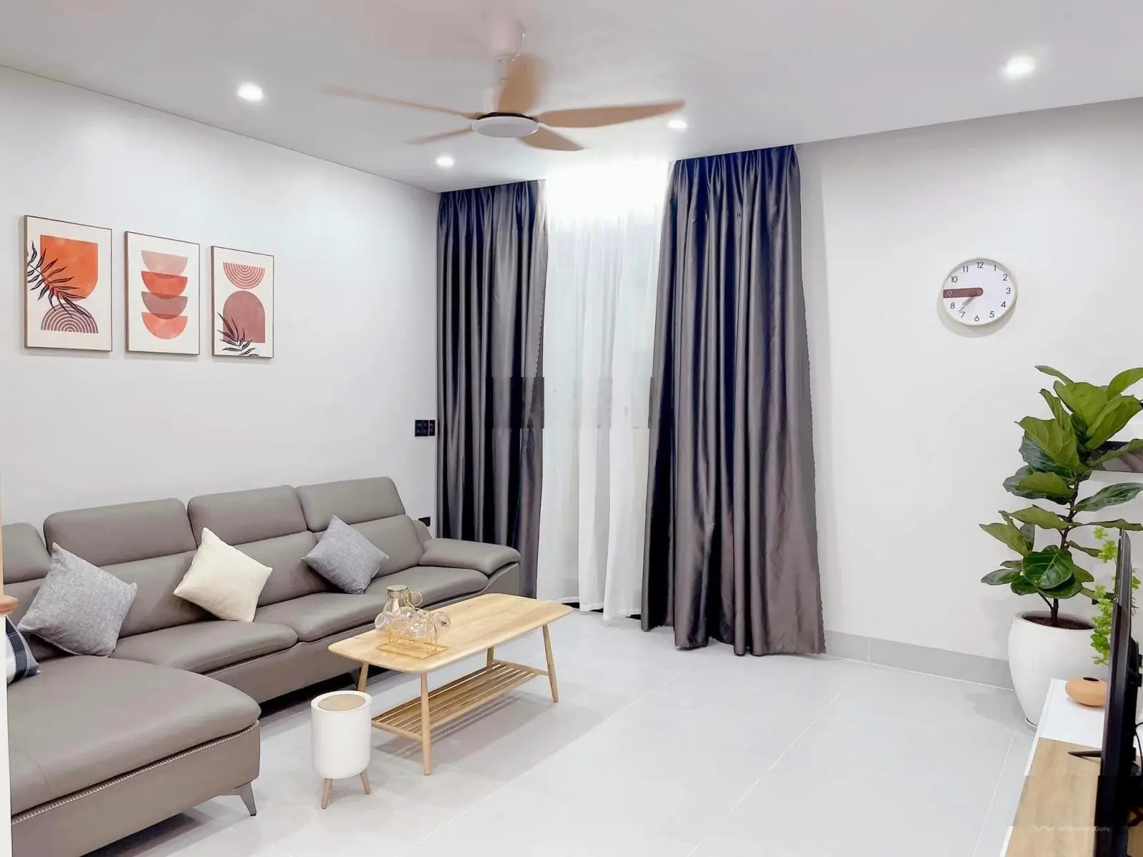 Nhà đẹp 82m2 tại Quách Điêu. Tiện ích đầy đủ, dân cư sầm uất thích hợp cho thuê