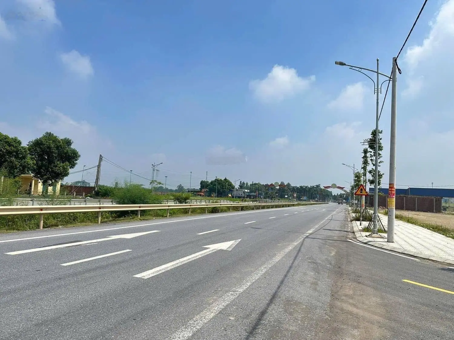 Chính chủ e cần bán lô đất đấu giá Đồng Nhà Vác Lâm Thao - Thị Trấn Lâm Thao - Việt Trì - Phú Thọ