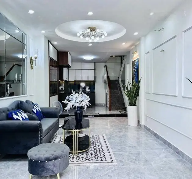 Chính chủ bán gấp nhà ngay Huỳnh Văn Bánh P. 11 Q. Phú Nhuận - 64m2 - SHR - giá 4 tỷ 2 - full NT