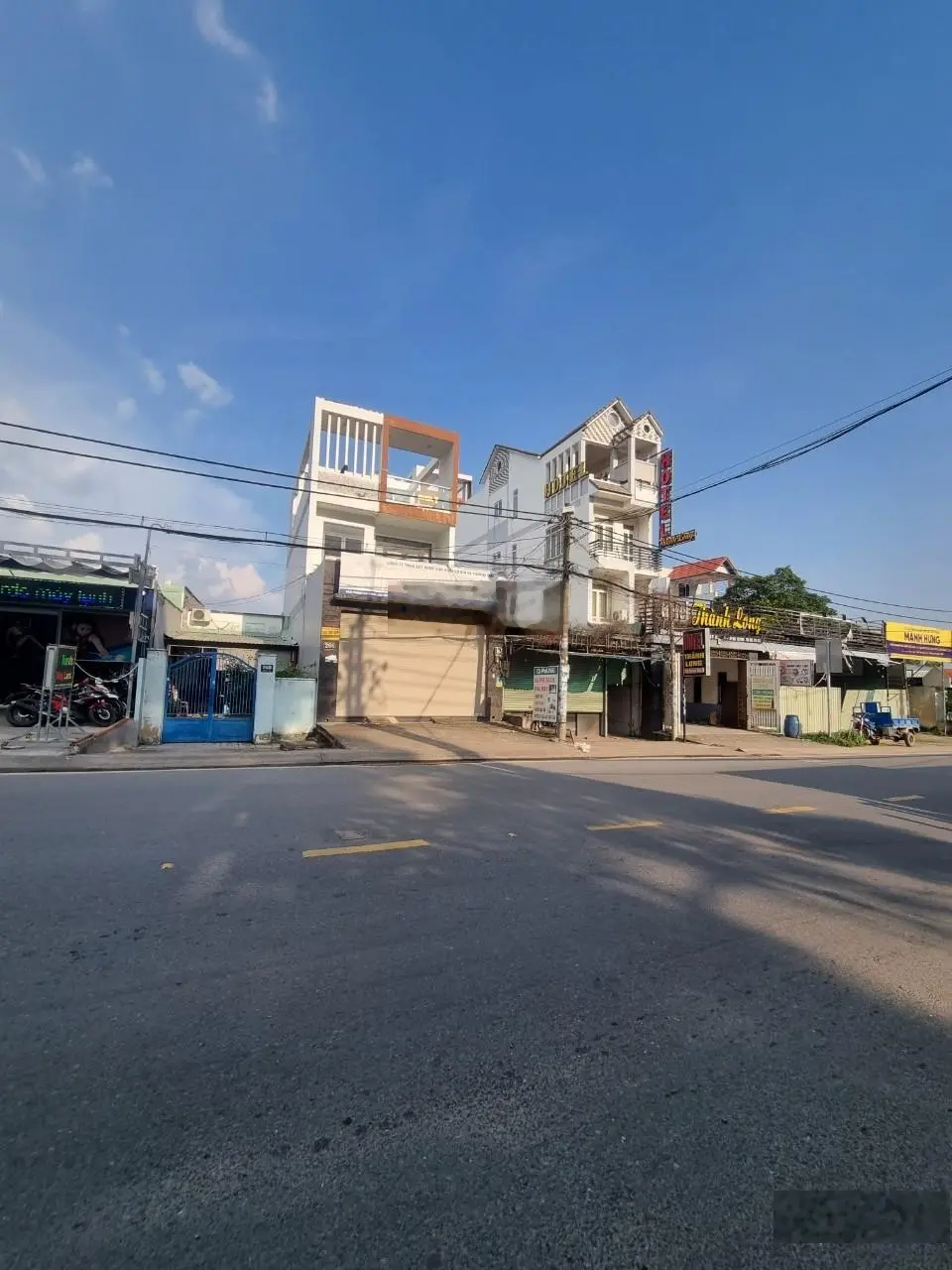 Nhà MT Nguyễn Duy Trinh ngang 4,2m dài 23m, 100m2, cho thuê 15tr/tháng giá chỉ 9,5 tỷ TL