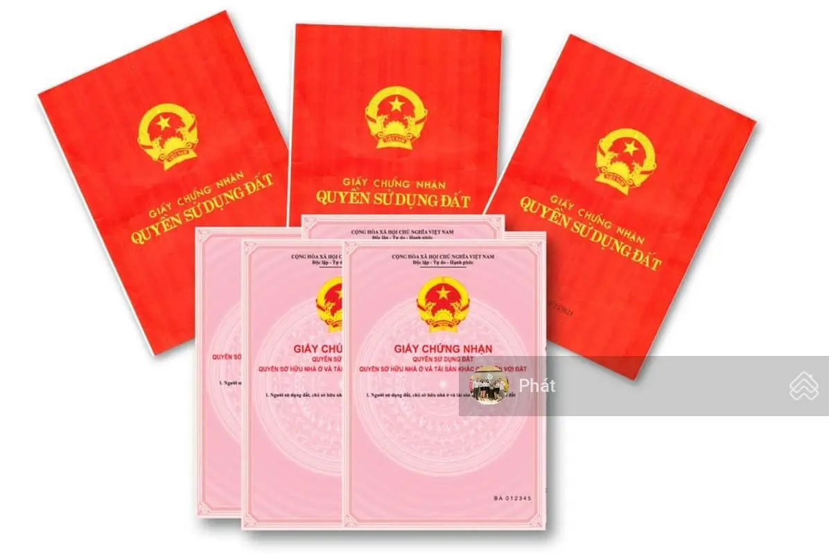 Mình bán căn hộ 2PN chung cư Dragon Hill 2.7 tỷ. Sổ hồng sang tên trong ngày. Call 0938 888 ***
