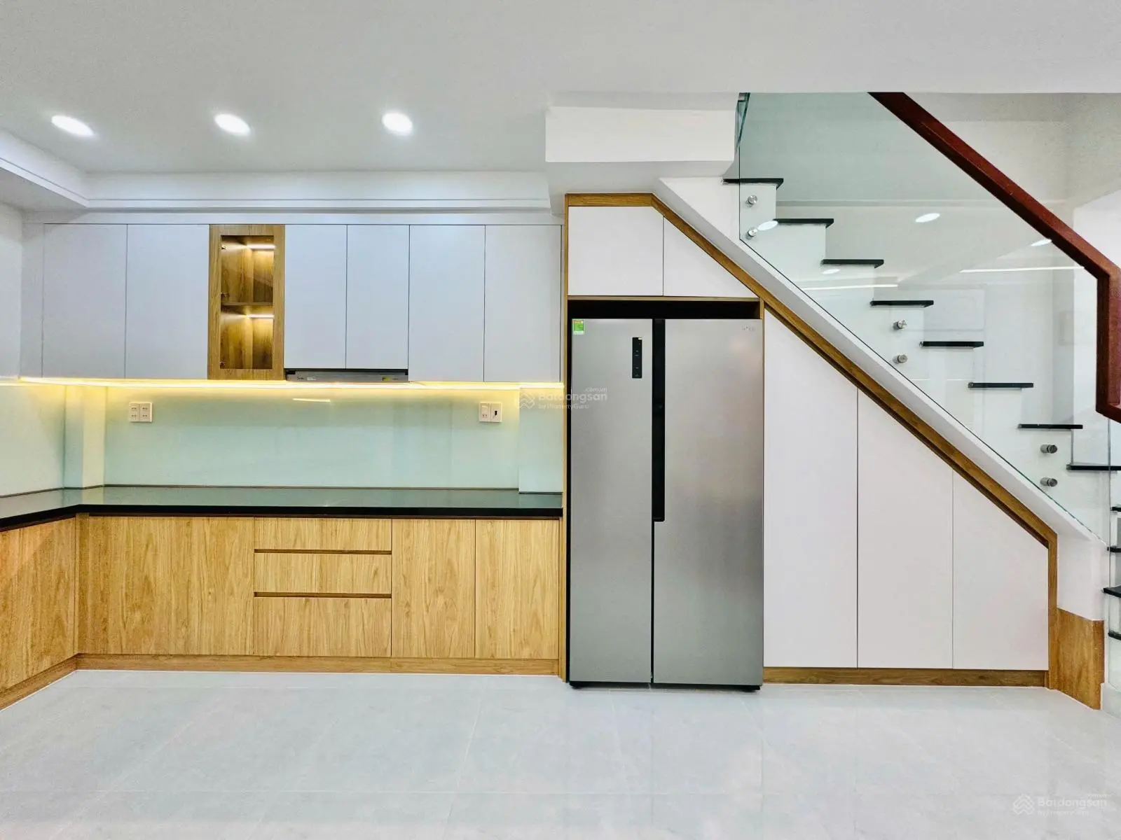 Nhà hẻm nhựa 6m có lề đường, Đường Vũ Huy Tấn, Phường 3, Bình Thanh