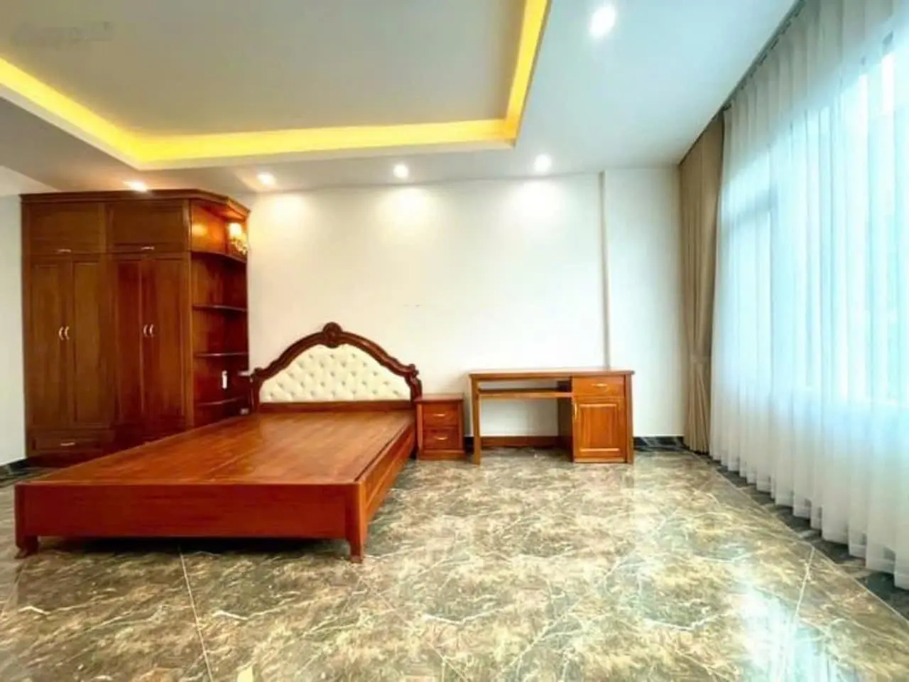 Phố Phú Mỹ - Nam Từ Liêm gara 3 tô tô, lô góc, mặt tiền khủng, thang máy, nhà đẹp không tì vết