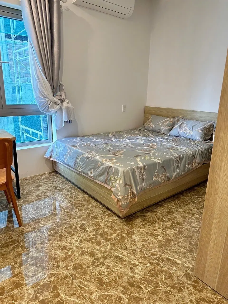 Bán toà căn hộ 5 tầng Khuê Mỹ Đông 10 - Đối diện công viên. DT 102m2 giá 16,2 tỷ TL. DT 60tr/th