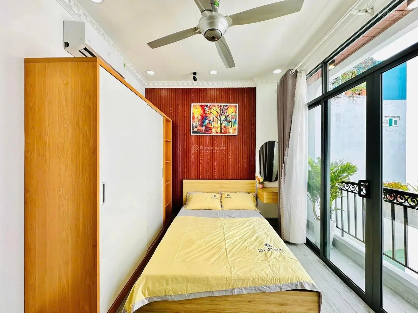 Lên sóng siêu phẩm ở Khuông Việt Tân Phú DT 77.5m2 3PN 4WC có SHR tặng full nội thất