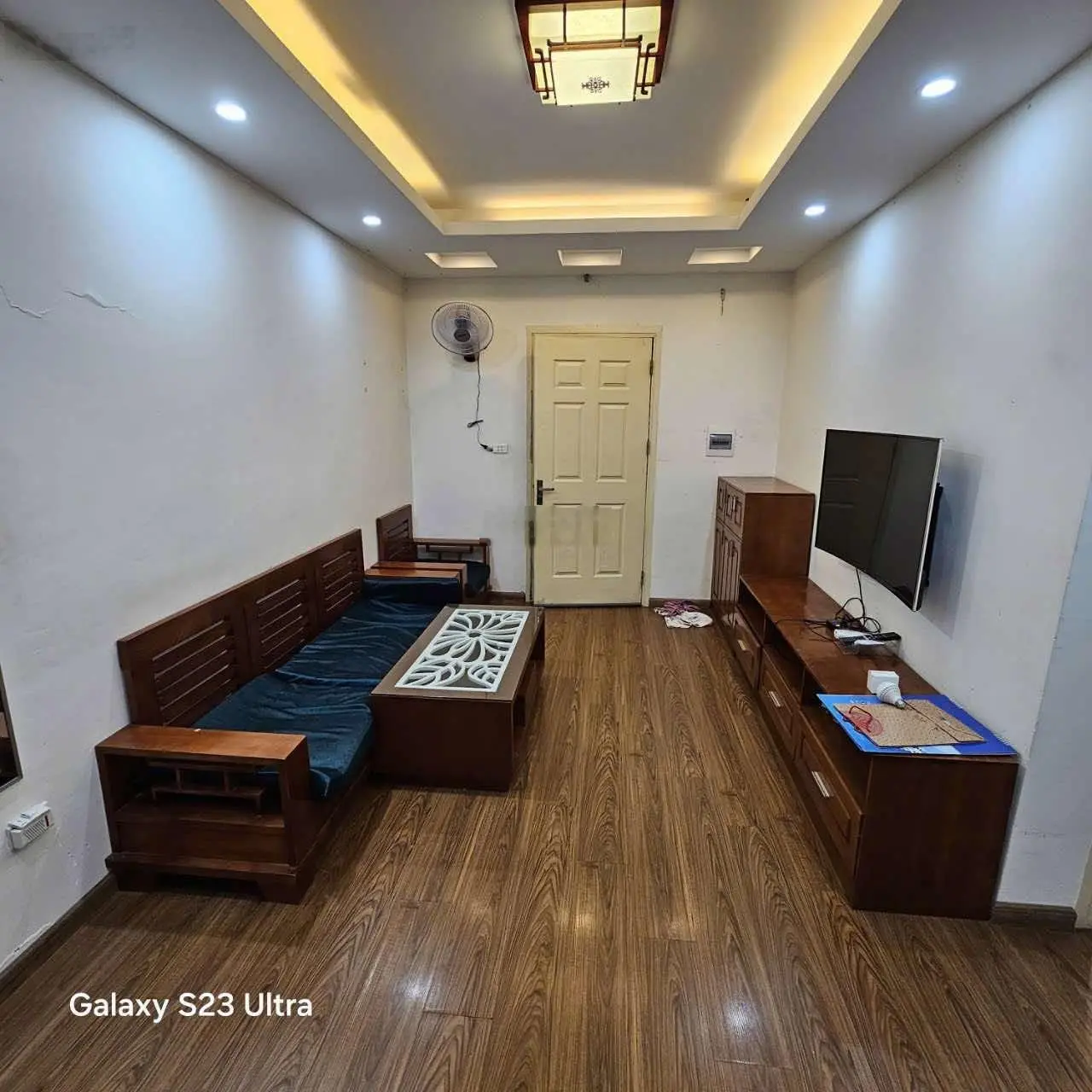 Cần bán căn hộ 2 ngủ siêu đẹp- siêu thoáng tại tòa HH4 Linh Đàm, Hoàng Mai: 58m2-full nội thất