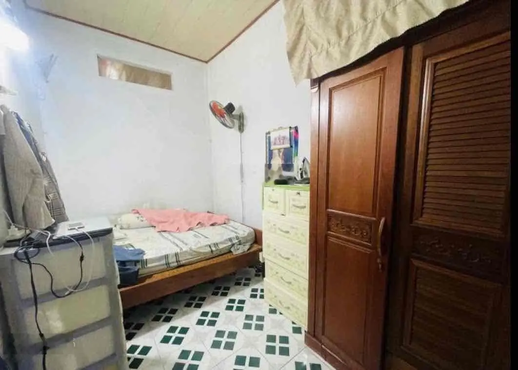 Bán gấp, nhà cấp 4 đường lương thế vinh.