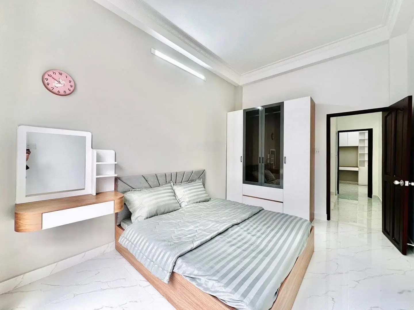 Cần tiền bán gấp nhà Nguyễn Văn Đậu, Bình Thạnh, 44m2. Gần trường học, chợ. 0902 323 *** - Tâm