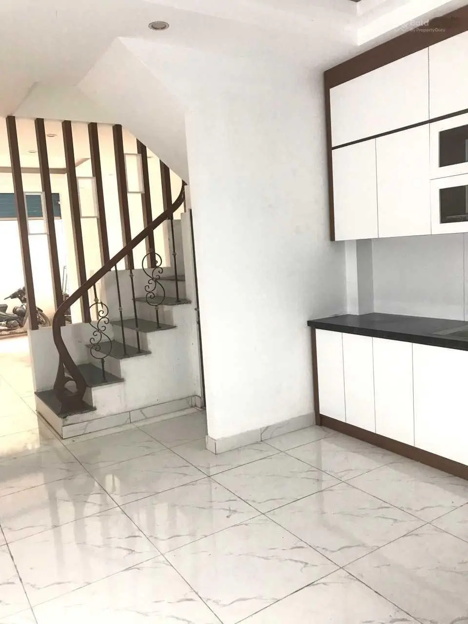 Chính chủ cần bán nhà 2.2 tỷ full nt nằm ngay trung tâm xã, cách Cầu, chợ Đại Thành bán kính 700m