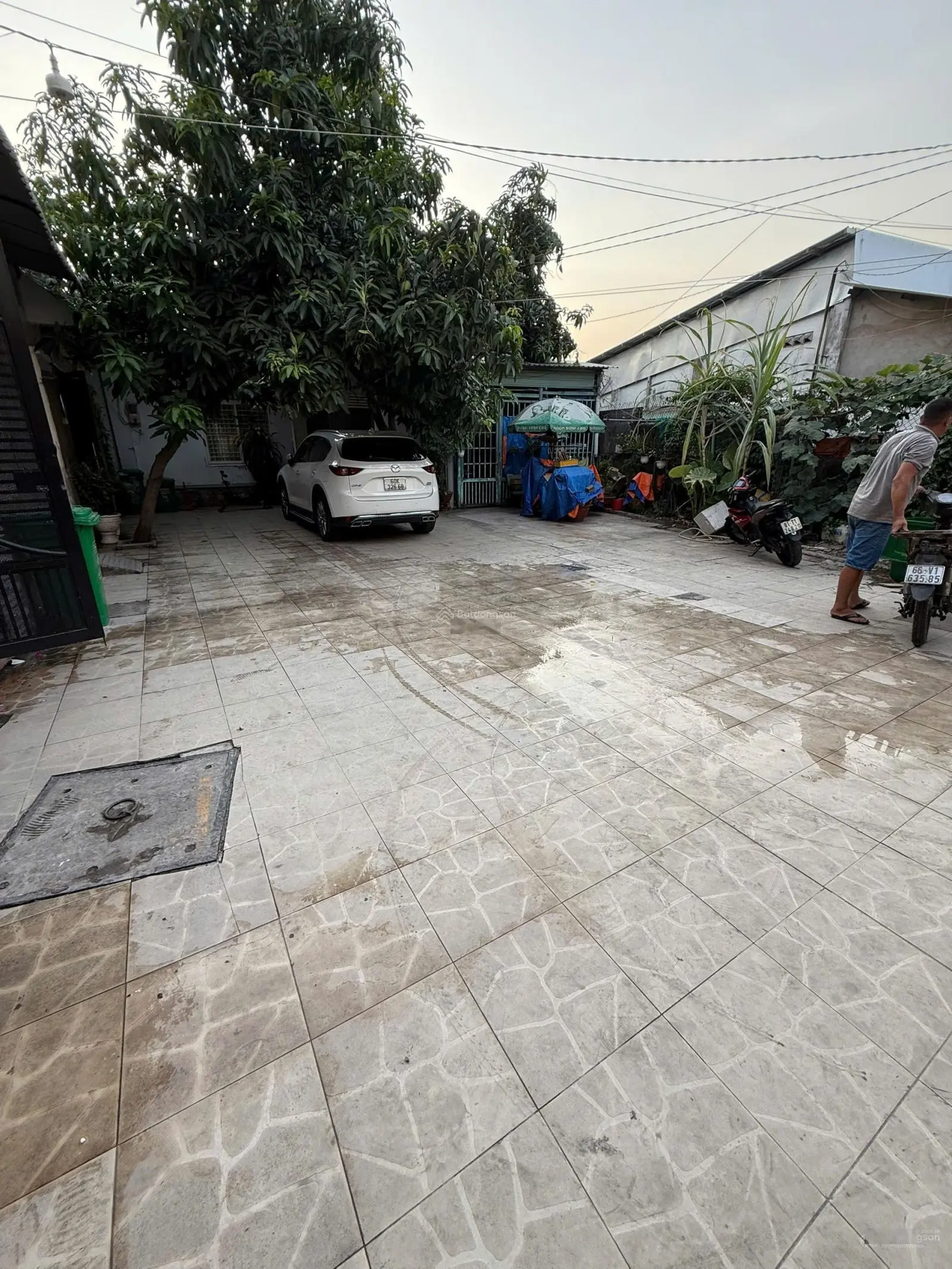 bán nhà 1 trệt 1 lầu nội thất đầy đủ. đa công năng, hẻm xe hơi