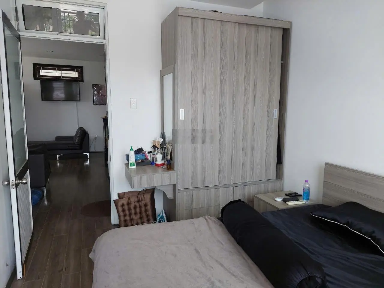 Bán căn hộ CT1 Vĩnh Điềm Trung - căn góc - view vòng xoay và siêu thị Go đẹp tuyệt vời - giá 1,5 tỷ