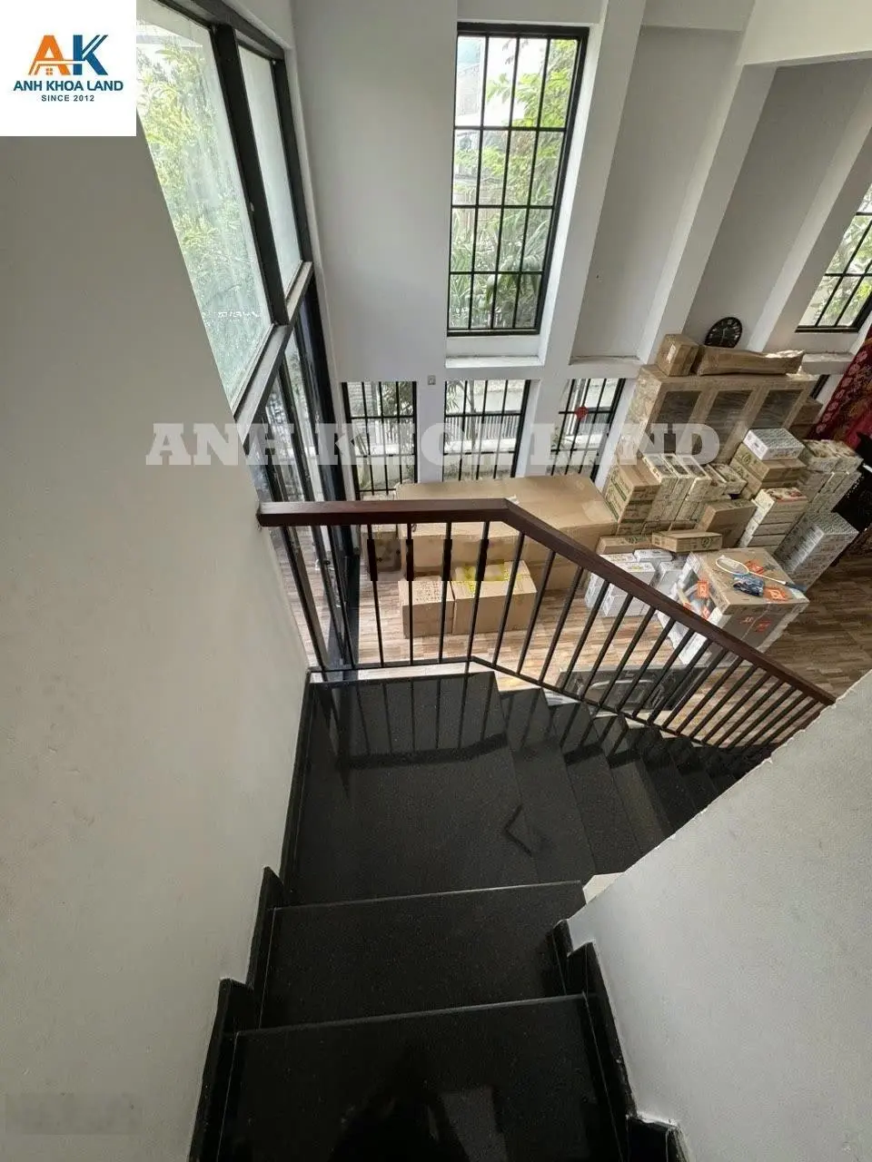 Nhà góc 2 mặt hẻm - 4 tầng - Văn Phòng cho thuê kết hợp 5 CHDV - thu nhập ổn định