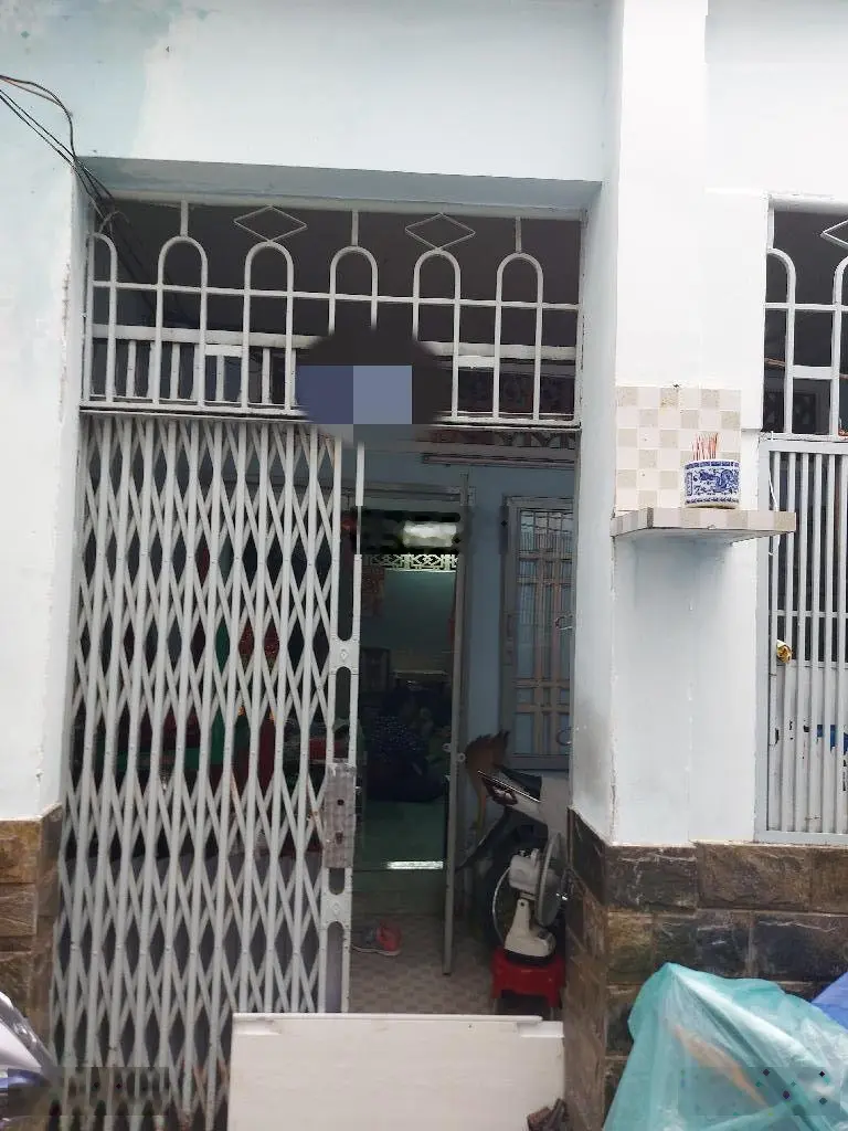 Bán nhà Quận 8, sát mặt tiền, rẻ nhất khu vực, 48m2, chỉ 3 tỷ xíu xíu