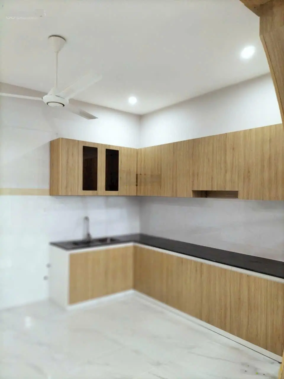 Chính chủ bán nhà trệt lầu điện máy Mỹ Hạnh 520tr bao công chứng