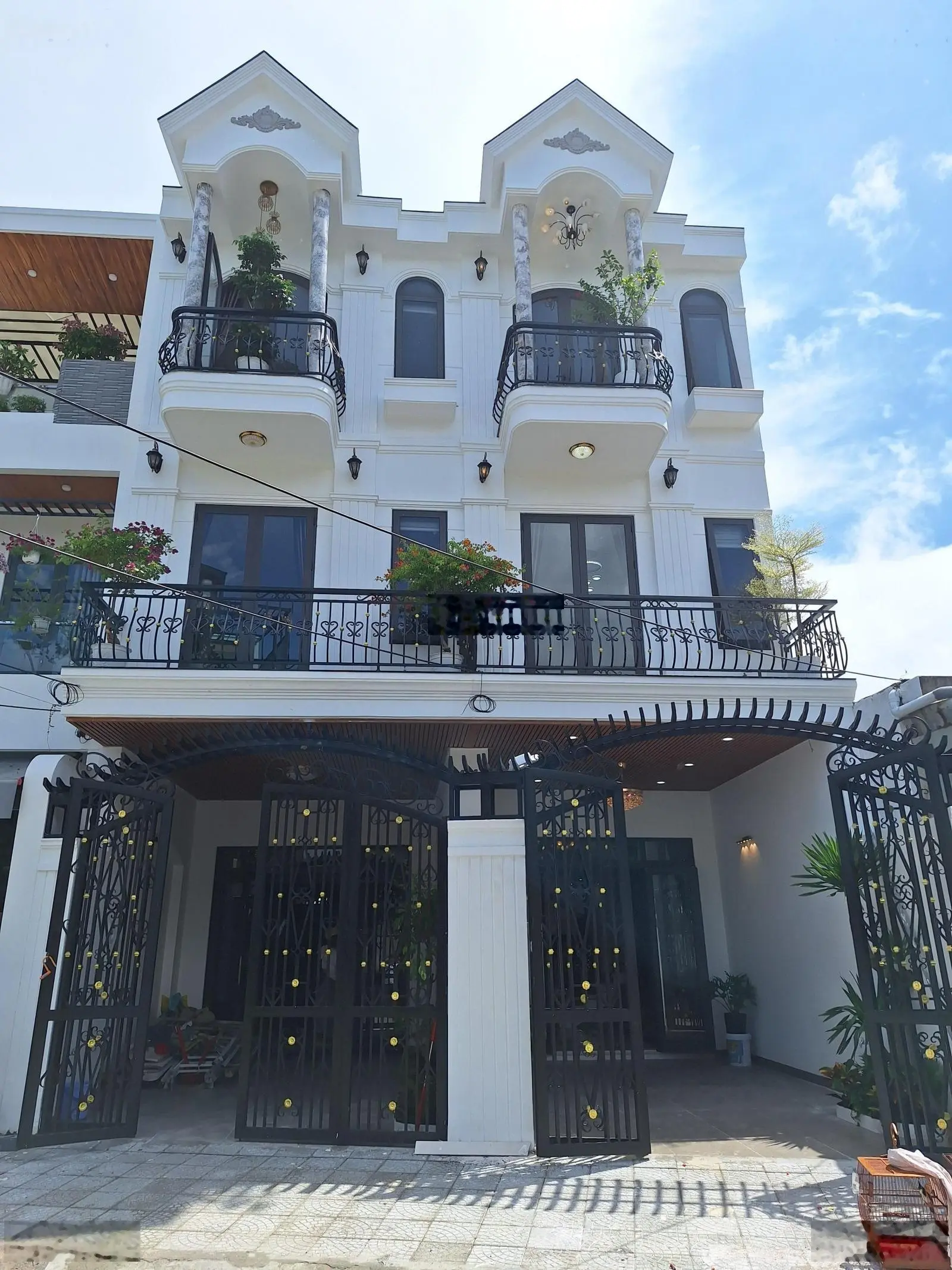 Bán cặp siêu phẩm Hòa Xuân 9 gần biển Đà Nẵng