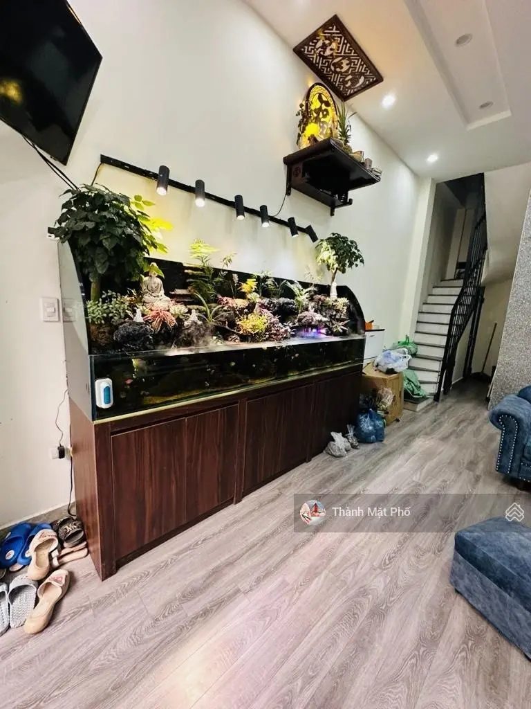 Bán Nhà Đàm Quang Trung, Long Biên 45m2 6T 12.3 tỷ. Mặt Phố, thang máy, kinh doanh văn phòng.