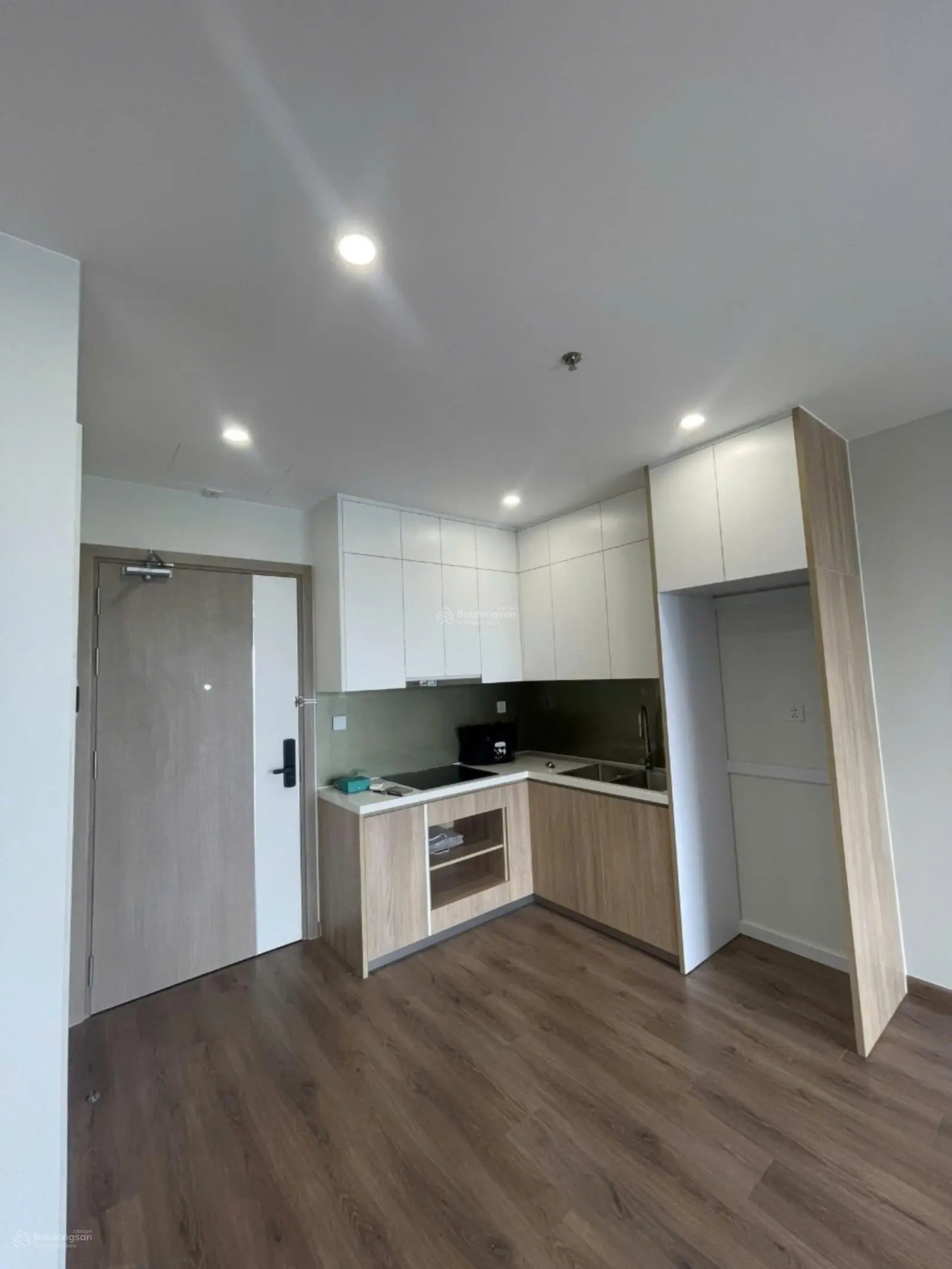 BÁN GẤP CĂN HỘ 1 PN+ 3,2 TỶ TẠI Imperia Smart City (I3), 43m2 Hướng ĐN - Sẵn sổ đỏ
