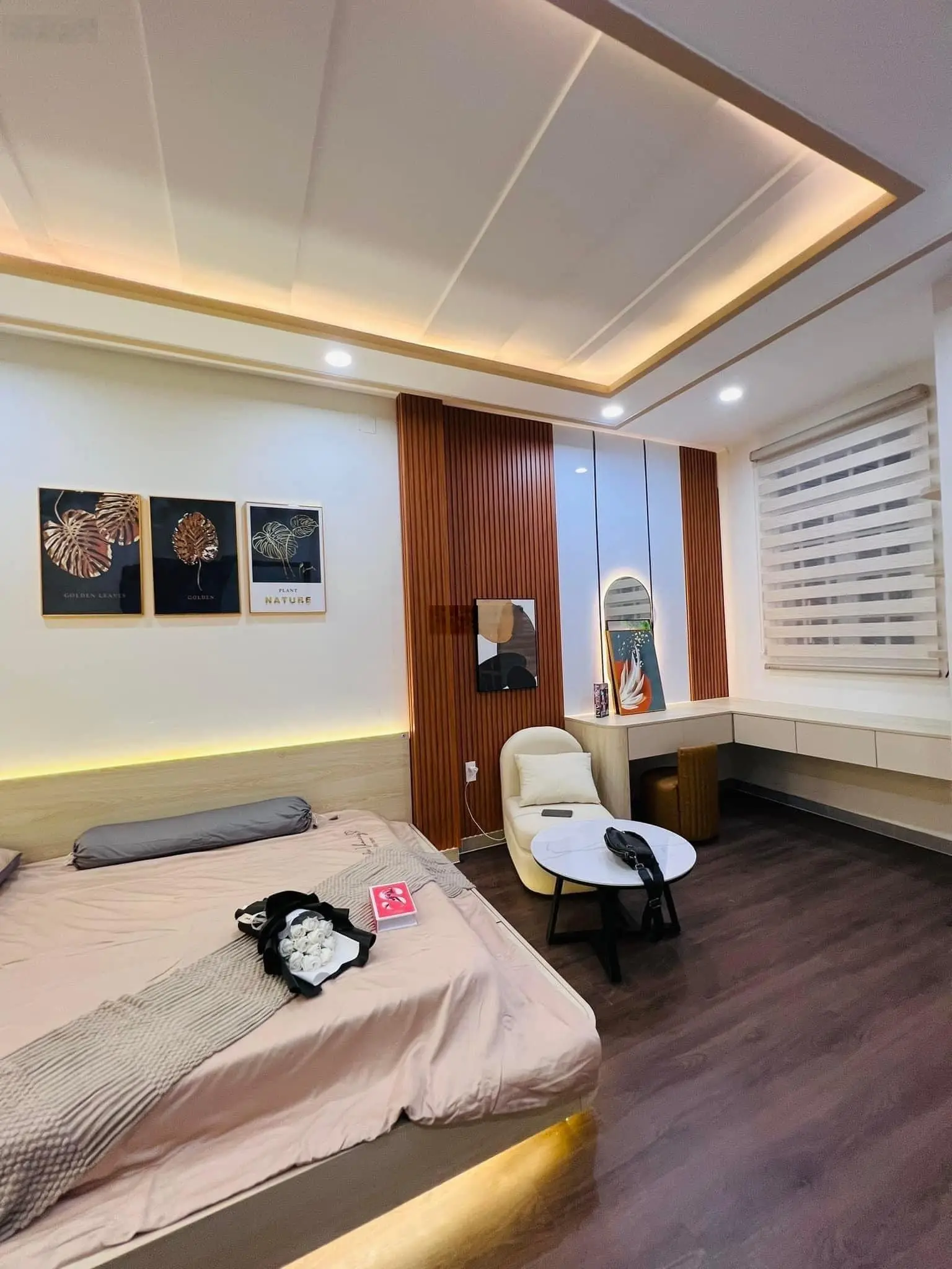 Bán gấp căn Cao Thắng, P5, Quận 3, 1T2L GIÁ 3tỷ590 DT: 63m2 (4,5*14) sổ hồng chính chủ, hẻm xe hơi
