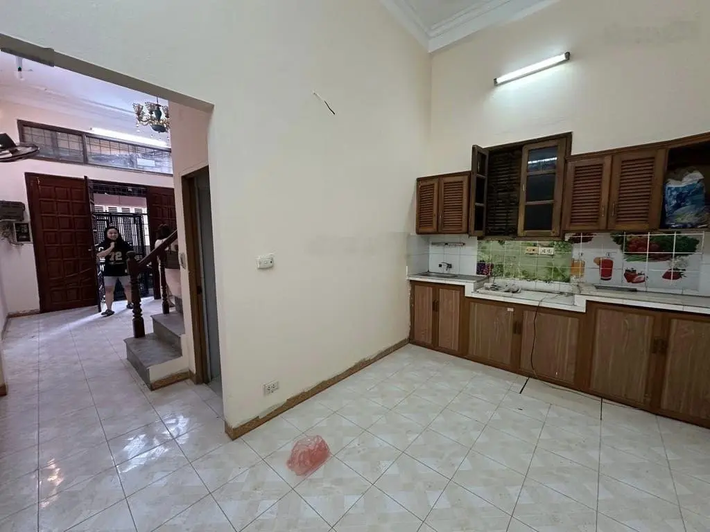 Thẳng 30m ra phố Giáp Bát, lô góc, mặt ngõ to, mặt tiền rộng, 41m2 x 4 tầng, hơn 7 tỷ