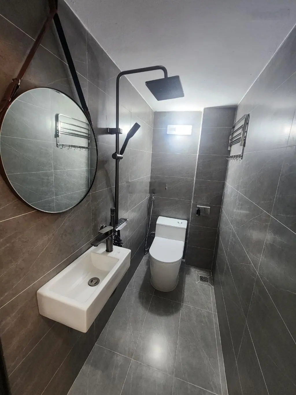 Bán NR ở Nguyễn Khoái, Thanh Trì, Hoàng Mai, HN, 38m2 5 Tầng 4 Ngủ Giá nhỉnh 5 Tỷ.
