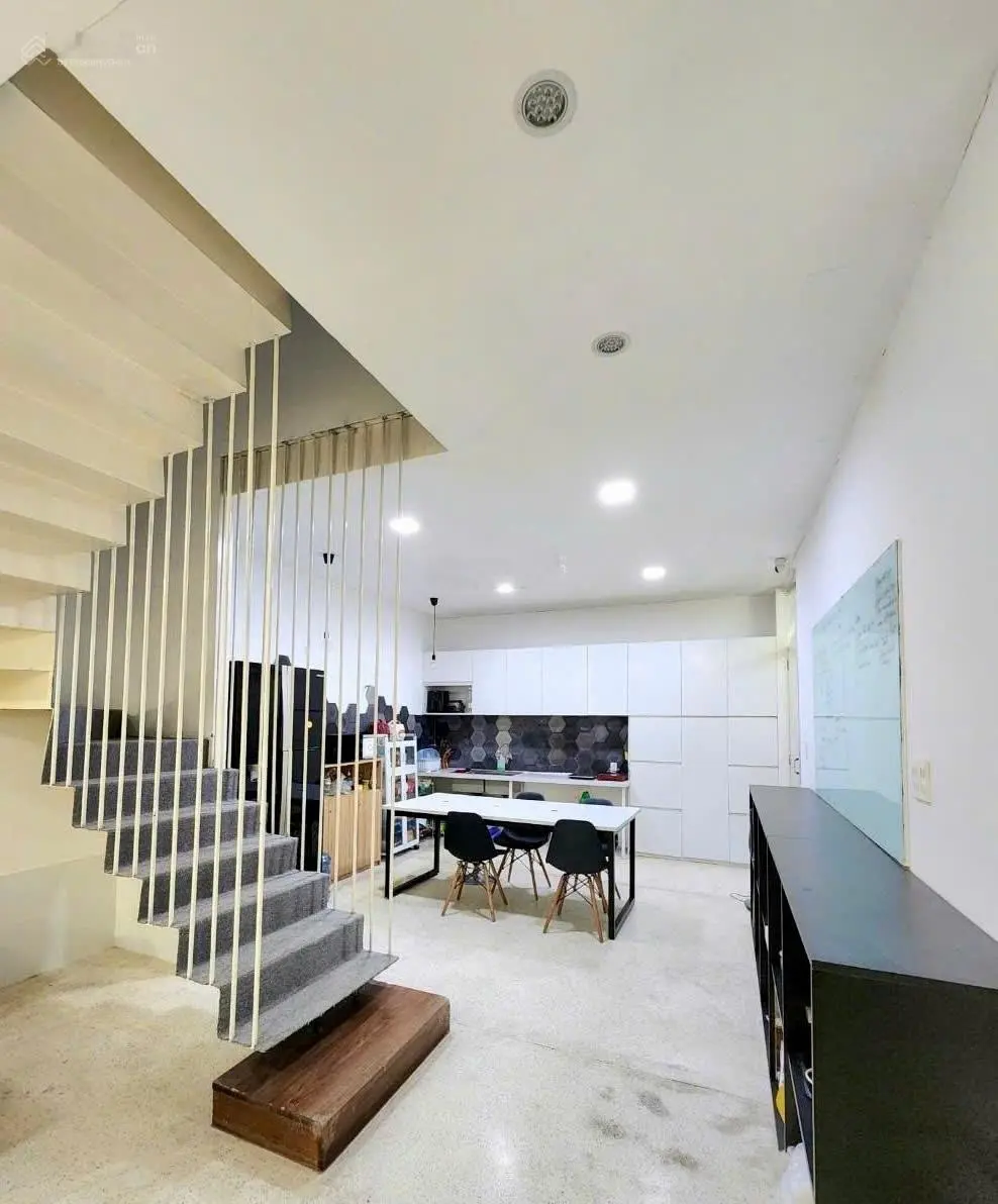Nhà 2 tầng khu VIP bên sông Hiệp Bình Chánh NGỘP bank bán GẤP giá tốt thương lượng