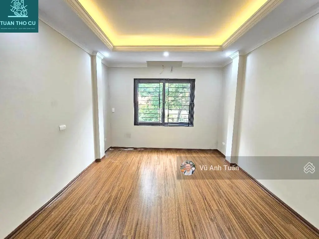 Chính chủ bán nhà phố Yên Duyên, ô tô đỗ cổng, view hồ đẹp, thiết kế hiện đại, giá 5.8 tỷ