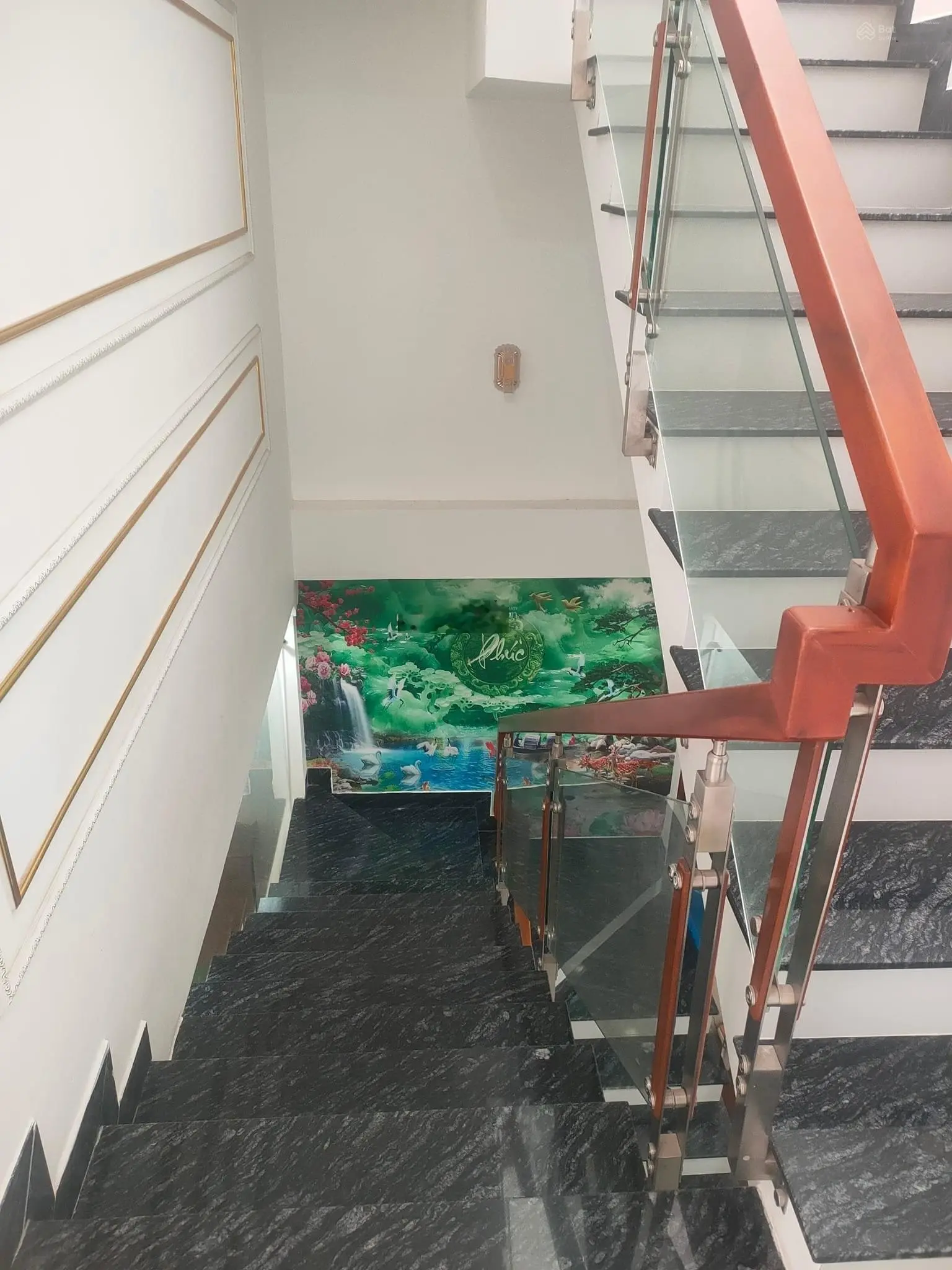 Nhà 2 Lầu Hoàn Công, Đường Phan Bội Châu Gần cụm Trường Học cấp 1 2 3 Dĩ An
