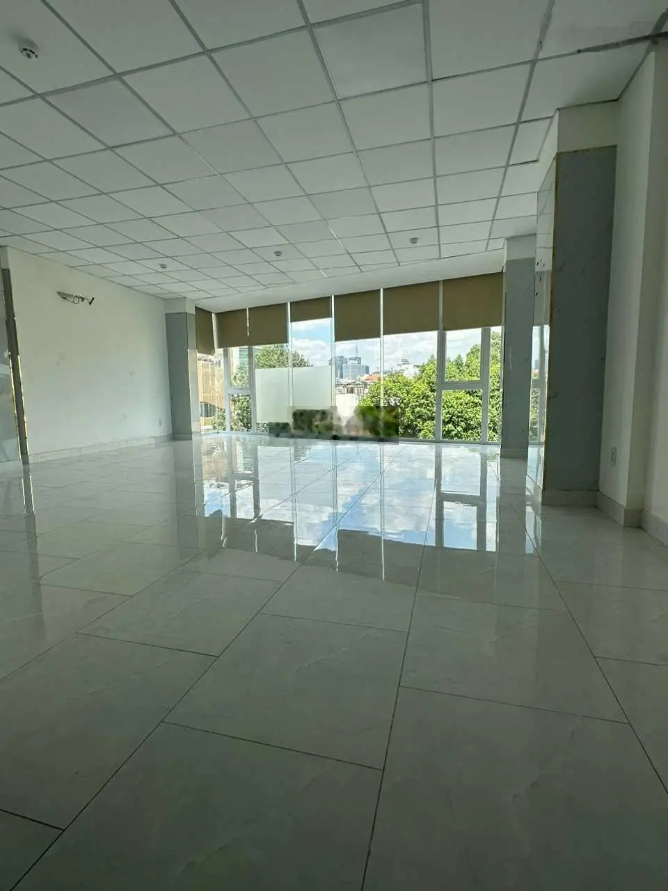 Cần Bán Gấp nhà mặt tiền Nam Kỳ Khởi Nghĩa Q.3,- DT:8,3X21-1hầm -6 tầng - HĐT: 160 tr - Gía :42 tỷ