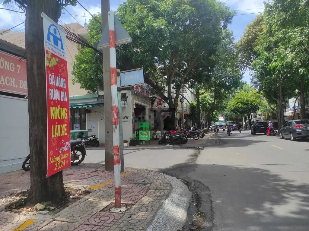 BÁN NHÀ 2 TẦNG HOÀN CÔNG MẶT TIỀN HOÀNG VĂN THỤ PHƯỜNG 7 GIÁ CỰC TỐT.