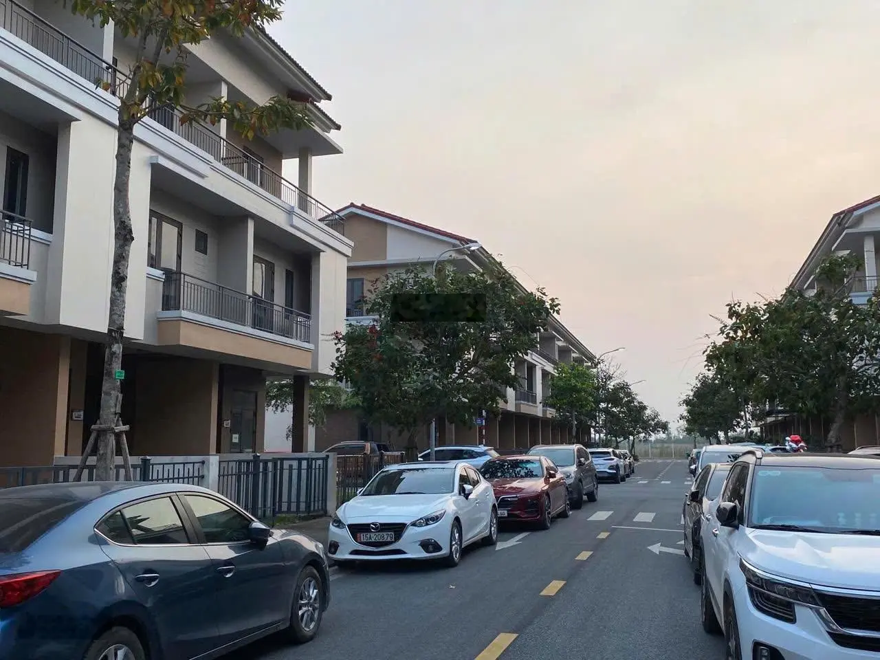 Bán nhà phố 75m2 Centa City view công viên - Cửa ngõ Vinhomes Royal Island