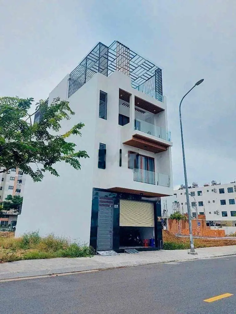 bán nhà 3 tầng mặt tiền đường B4 vcn phước hải