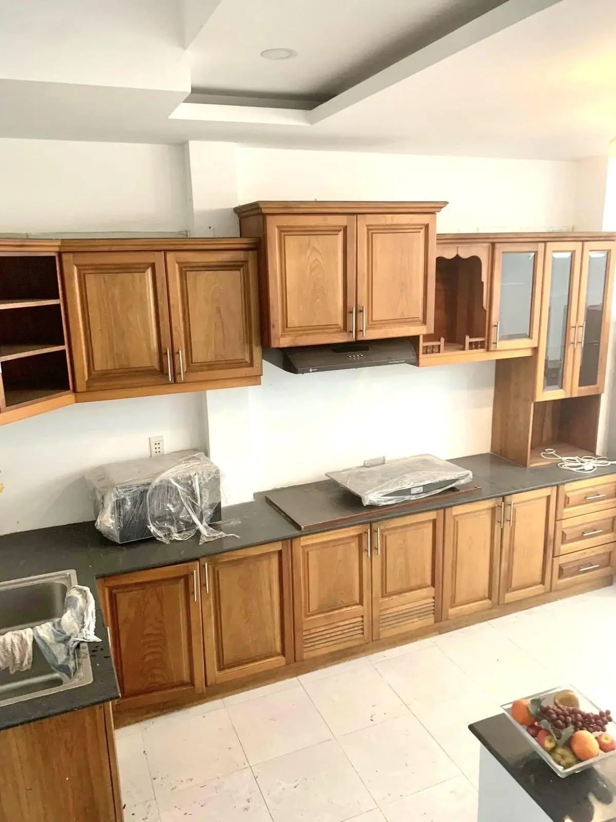 Nguyễn Văn Đậu, P5 - 42m2, 4 tầng, 5PN - DTSD 154m2 - hẻm trước nhà 4m - giá 7.5 tỷ