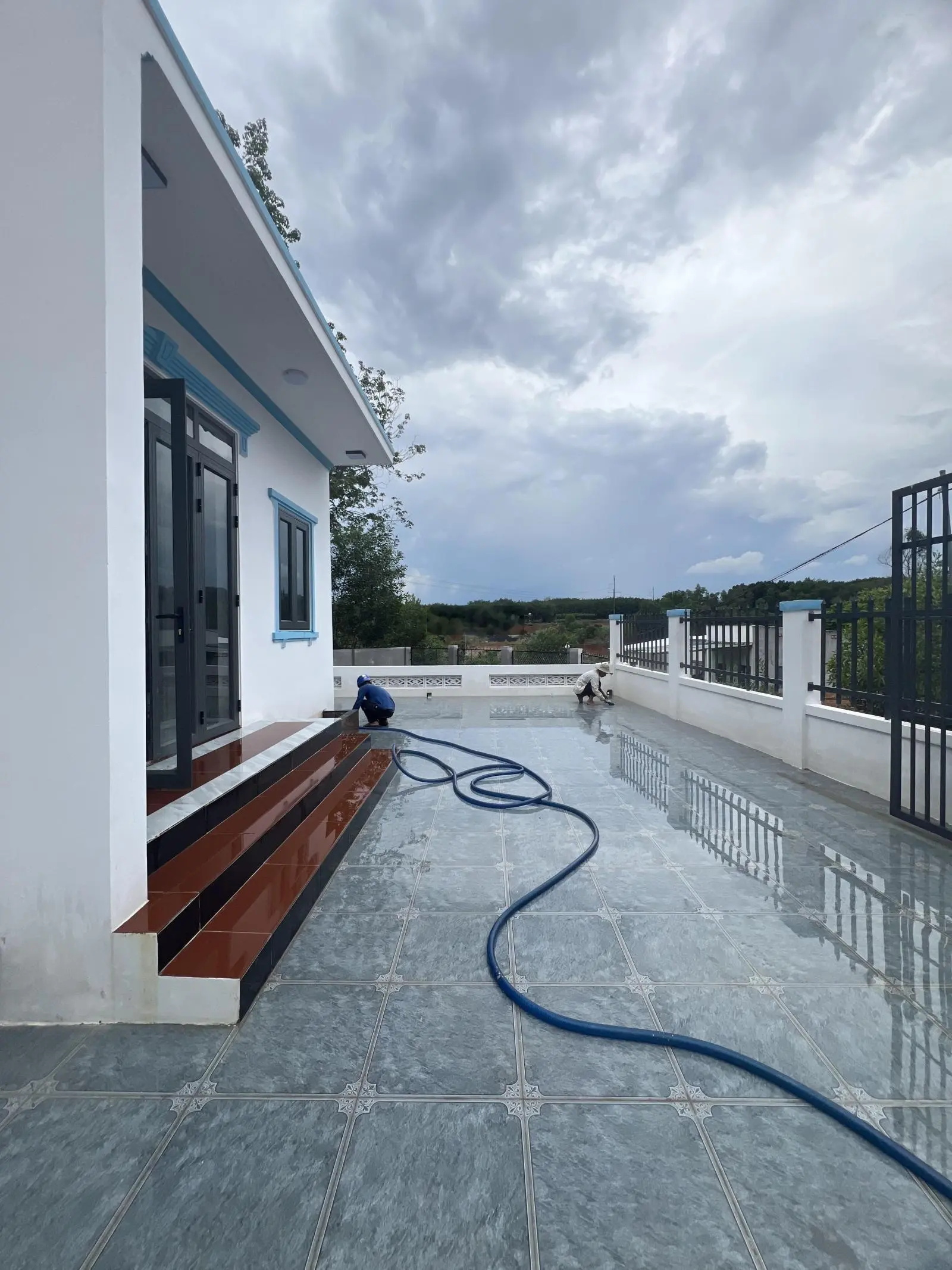 Bán nhà trung tâm hc Đồng Phú 2 mặt tiền shr