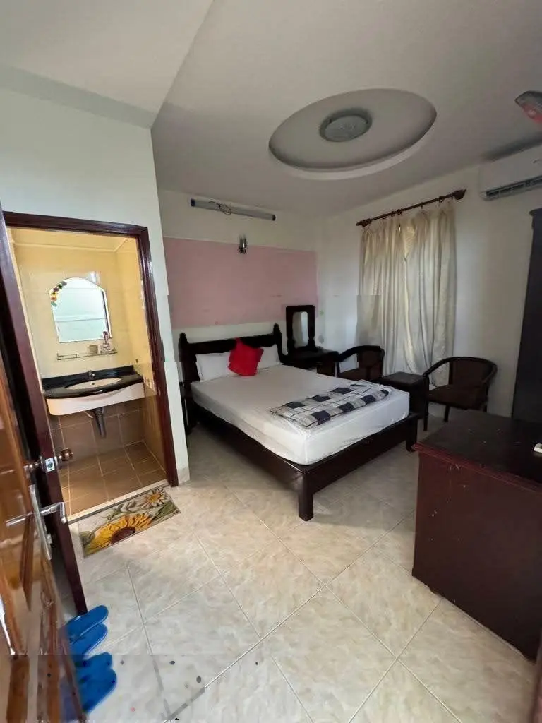 Khách sạn mặt tiền - phú thọ hòa - tân phú - 7 tầng thang máy - 5.2x29 - dtsd 853m2 - 26 phòng wc