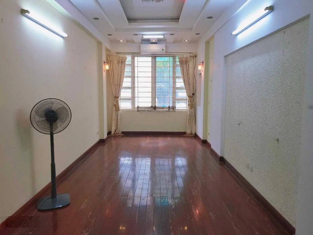 Đây rồi! Nhà Nguyễn Thị Định-CG, phân lô, vỉa hè, ô tô vừa ở vừa KD văn phòng. 50m2x5T, chỉ 15,3 tỷ