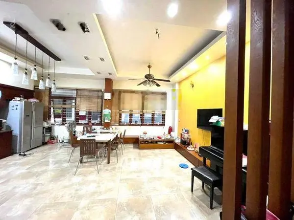 HOT! Hào Nam, Đống Đa, 60m2, MT 6m, 4 tầng, kinh doanh, giá 8.7 tỷ